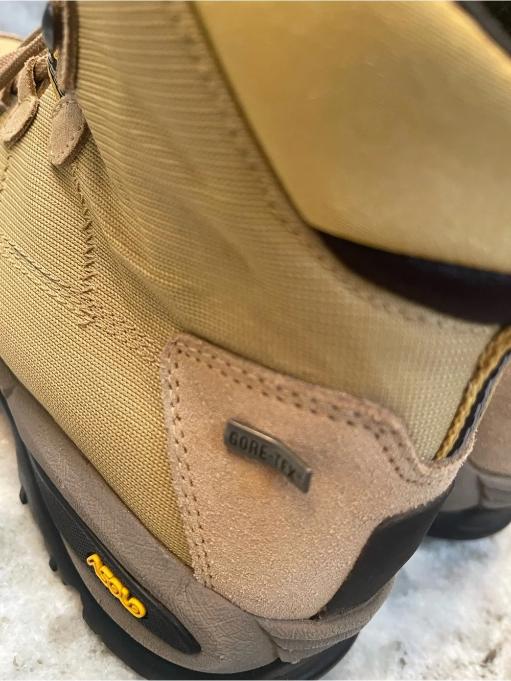 Asolo Women’s Tan and Brown Hiking Boots Stratus GTX Gore Tex Fleece Lined